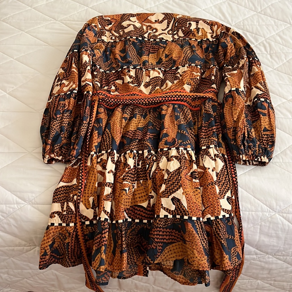 FARM Rio Long Sleeve Print Mini Dress with sash medium - Picture 3 of 16